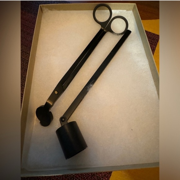 Black Candle Accessory Set - Picture 1 of 1